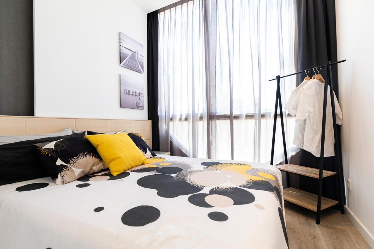 Sylvia 1M - Precioso Apartamento En Primera Linea De Mar - Centrico - Playa - Wifi Empuriabrava Exterior foto